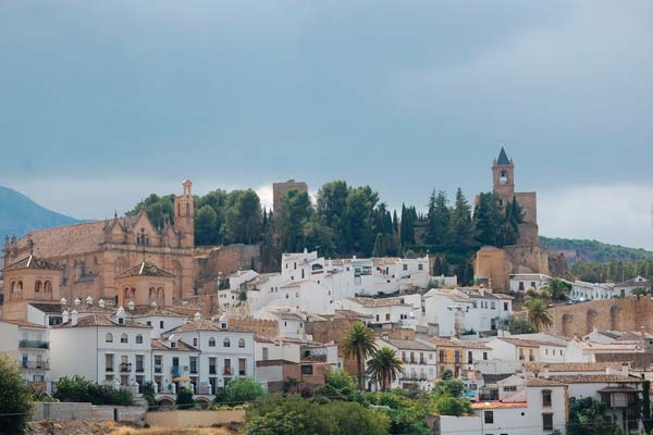 Antequera presenta un ambiente rural y tranquilo