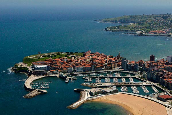 VIstas de la costa de Gijón