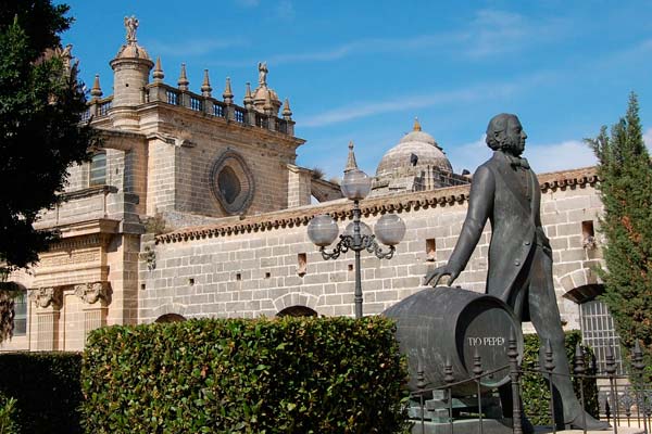 Jerez de la Frontera ofrece numerosos encantos para un viaje romántico
