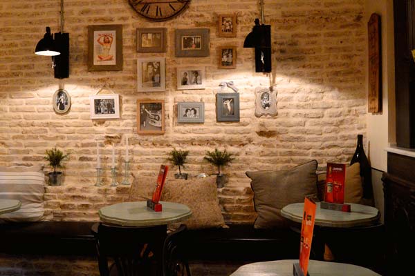 Restaurante Mama Bistro en Sevilla