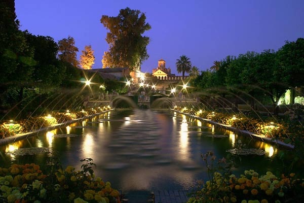 Paseo iluminado en Córdoba