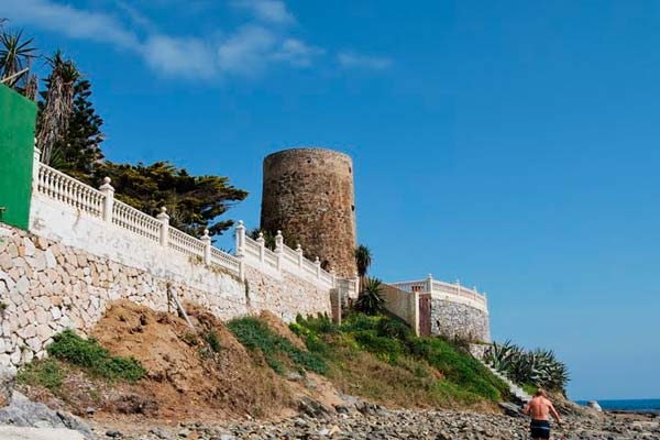 Torre de Calahonda, uno de los atractivos de la Cala de Mijas